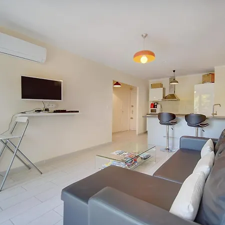 Immogroom - Central - Ac - Terrace - Near Shops * Cannes